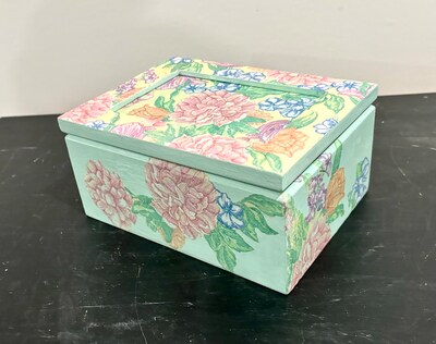 Light Green Floral Painted Vintage Jewelry Box - image1
